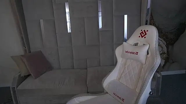 gentleadellee (F young) - sex machine 5 minutes