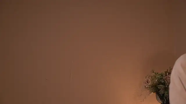 hi_my_name_is - Hi_my_name_is's free webcam