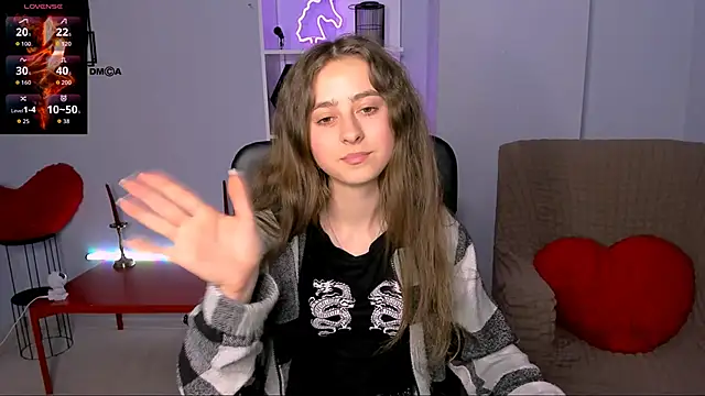 rebecca_smile (F teen) - slap ass