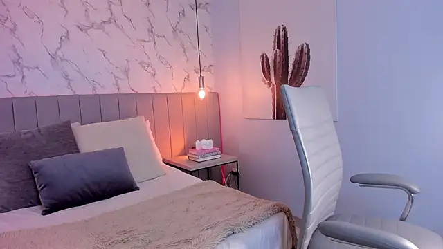 karlla_brown - Karlla_Brown's free webcam - UK Sex Cams