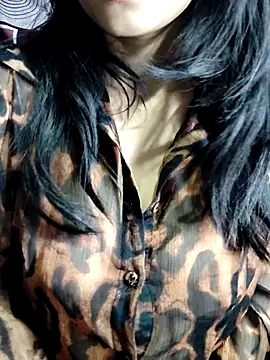 Webcam Model (EngravedCecropia)  is live.Free join now!