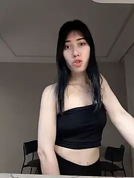 caressyourself - Caressyourself's free webcam - UK Sex Cams