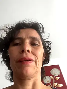 Webcam Model (MireyaTorresGu)  is live.Free join now!