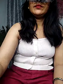 Webcam Model (sexy_bhabhi69)  is live.Free join now!