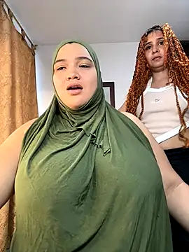 sweetmuslim01's Stripchat show and profile