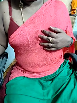 Webcam Model (lolida69thamil)  is live.Free join now!