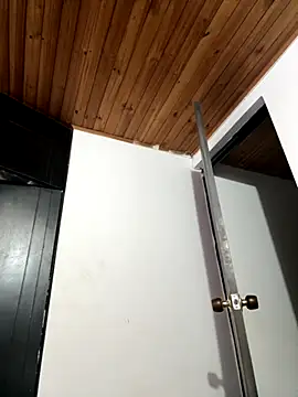 Webcam Model (Tara__Sexy)  is live.Free join now!