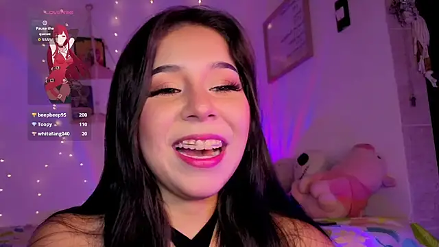 Miia330 live cam screenshot female on Wusca – Live Webcams, Replays & GIFs