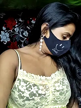 Webcam Model (hotshilpa)  is live.Free join now!