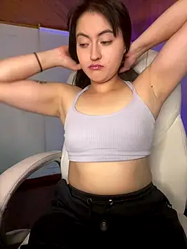 Webcam Model (Camila_pinkk)  is live.Free join now!