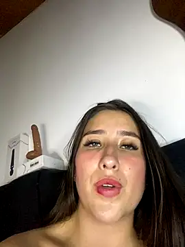 Webcam Model (_Luuna)  is live.Free join now!