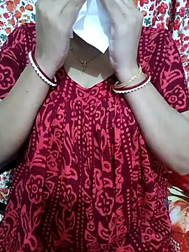 Webcam Model (Priya_Boudi)  is live.Free join now!