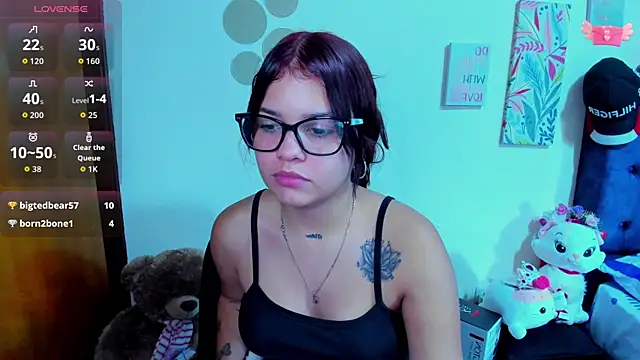 emma_boo - Emma_boo's free webcam - UK Sex Cams