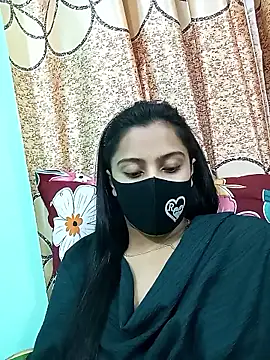 Webcam Model (daisy-03)  is live.Free join now!