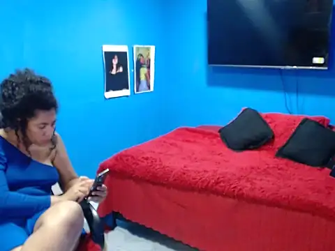 bellacrespalatina - Bellacrespalatina's free webcam - UK Sex Cams