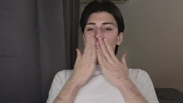 oliver_star_boy_ (M twink) - show ass