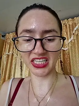 Linda_Hot13 webcam stripchat model stream image