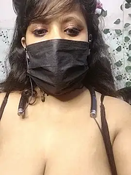 Webcam Model (Alina_hot00)  is live.Free join now!