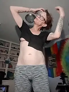 Webcam Model (ivylee31)  is live.Free join now!