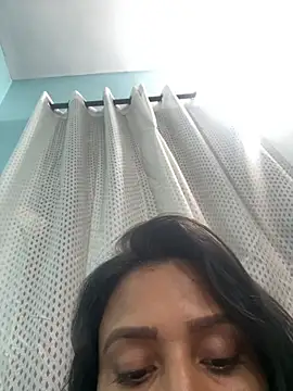 Webcam Model (heenashai)  is live.Free join now!