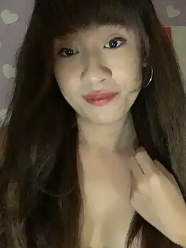 SassyLaurier live cam