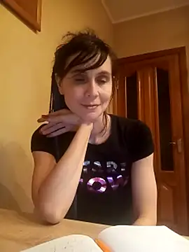  Francenia_lolis chat room