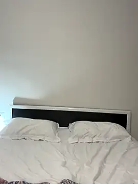  Nikki_Hoee chat room