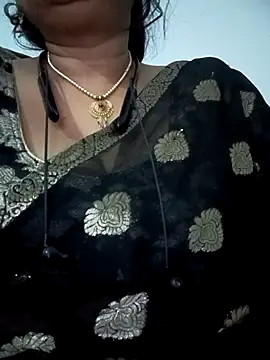 Webcam Model (Taniya-2025)  is live.Free join now!