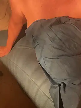 Reine Du Vice (Reine_du_Vice84)