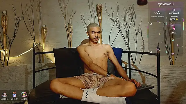 marcusrain_ (M young) - MAKE ME EXPLODE INSIDE YOU!! 💦🥵