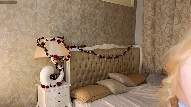  Emma_Frosty chat room