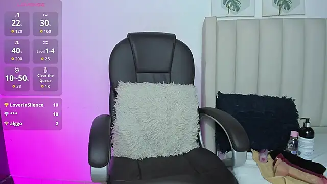 marian_boobs (F young) - show boobs and oil