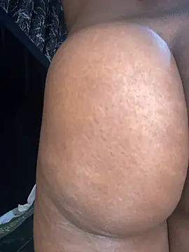 Webcam Model (Sexy_barb2)  is live.Free join now!