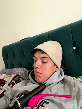 mattebret11 (M young) - full nude