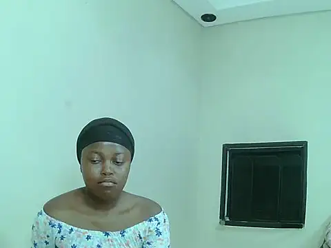 sweetsavage18 (F teen) - if you love what you see