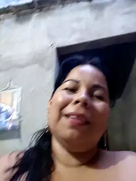 Webcam Model (Mother-Big-tits)  is live.Free join now!