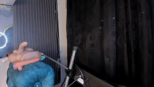 brendabrooks (F young) - Fingering my pusssy love💦