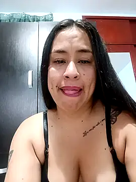 kamila_lovee - Kamila_lovee's free webcam - UK Sex Cams