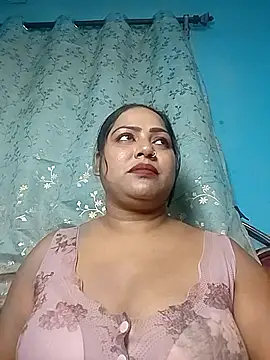 Webcam Model (hornypriya696)  is live.Free join now!