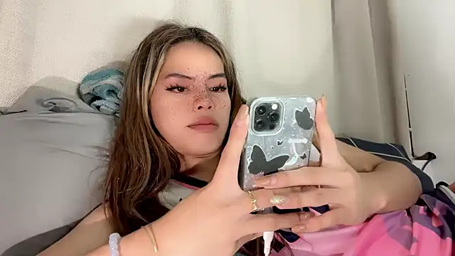 xqueensatisfaction69x (T young) - PUBLIC CUM SHOW