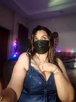 Webcam Model (Archi-07)  is live.Free join now!