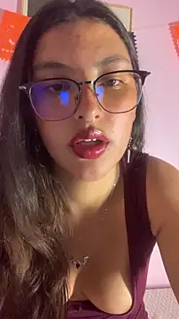 Webcam Model (HecateBlaze)  is live.Free join now!