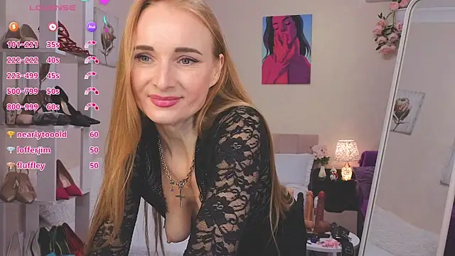  LoraColins chat room