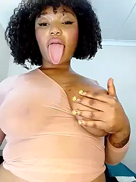 Webcam Model (Sugartonguexx)  is live.Free join now!