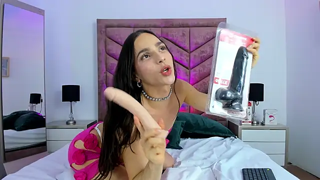 vanessaparis__ - VanessaParis__'s free webcam