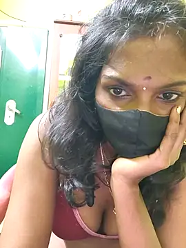 Webcam Model (Honey_rosetamil)  is live.Free join now!