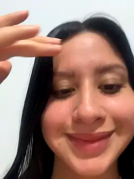 Webcam Model (lucy_grey25)  is live.Free join now!