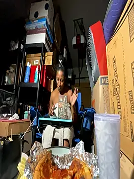 Webcam Model (wynterheat)  is live.Free join now!