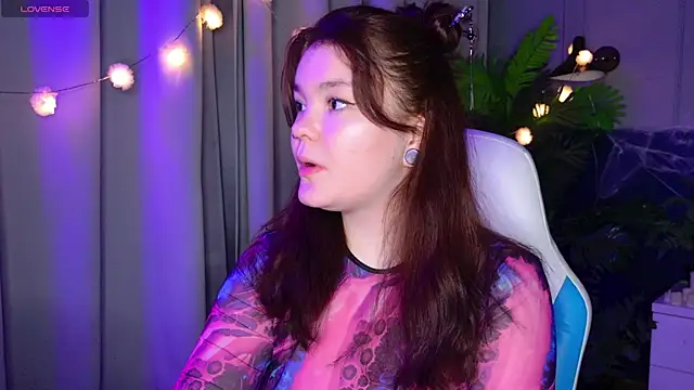 ennysunrise - EnnySunrise's free webcam - UK Sex Cams