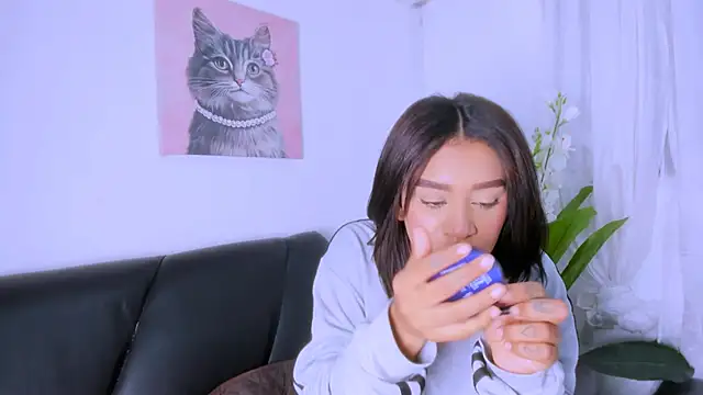 fernanda_brown18 - Fernanda_brown18's free webcam - UK Sex Cams